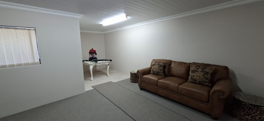  Bedroom Property for Sale in Dana Bay Western Cape